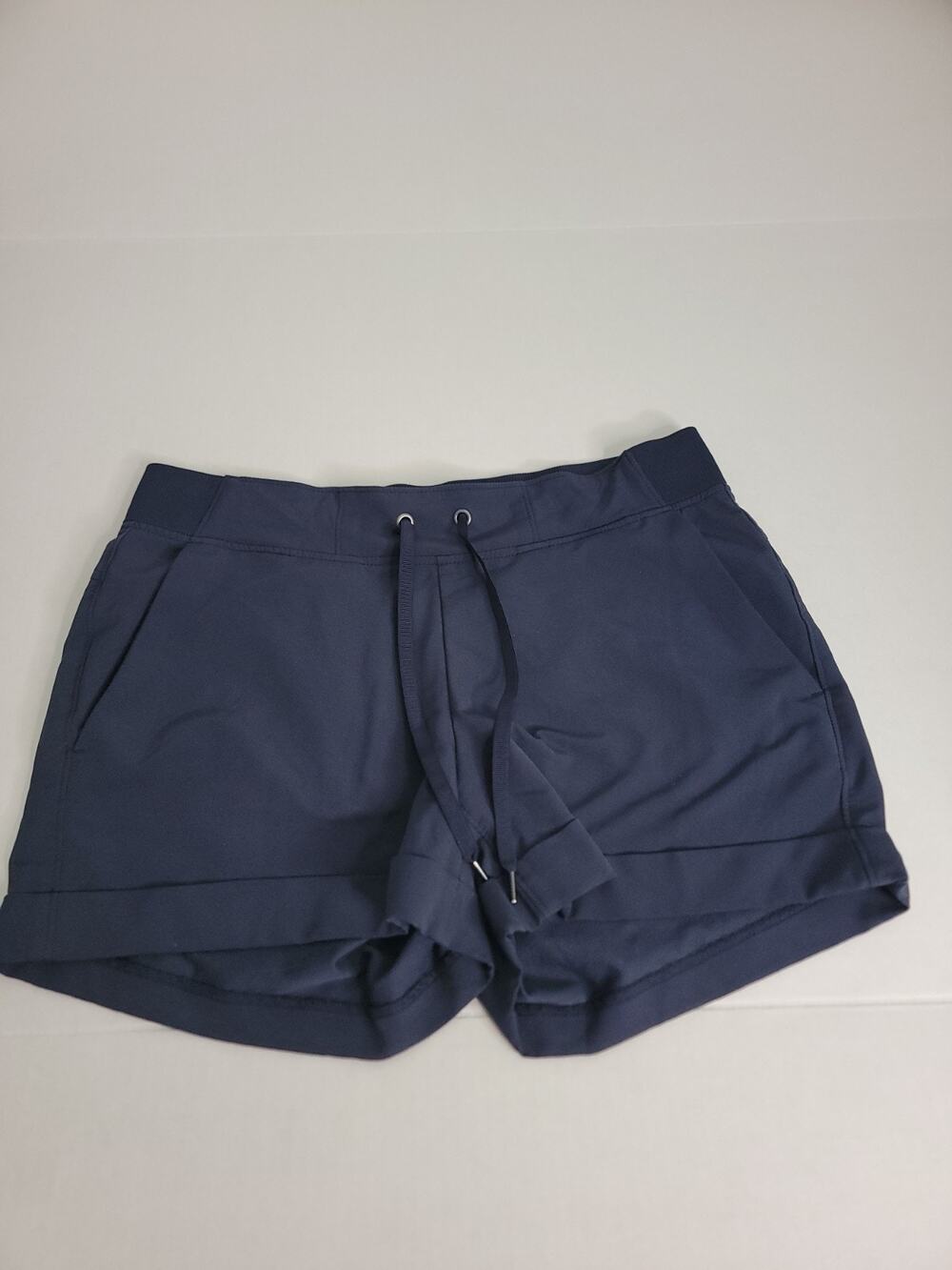 Athleta Shorts Womens Sz 10 Midtown 4" Cuffed Chinos Navy Blue